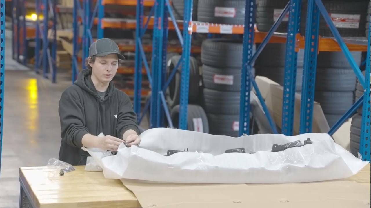 2016-2018 Chevrolet Silverado Replacement Front Grille | Vicrez vz104456